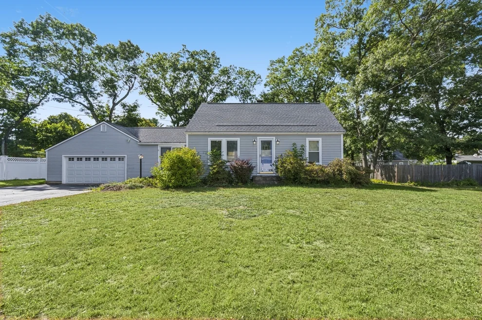 Unit for sale at 4 Amos St, Tewksbury, MA 01876