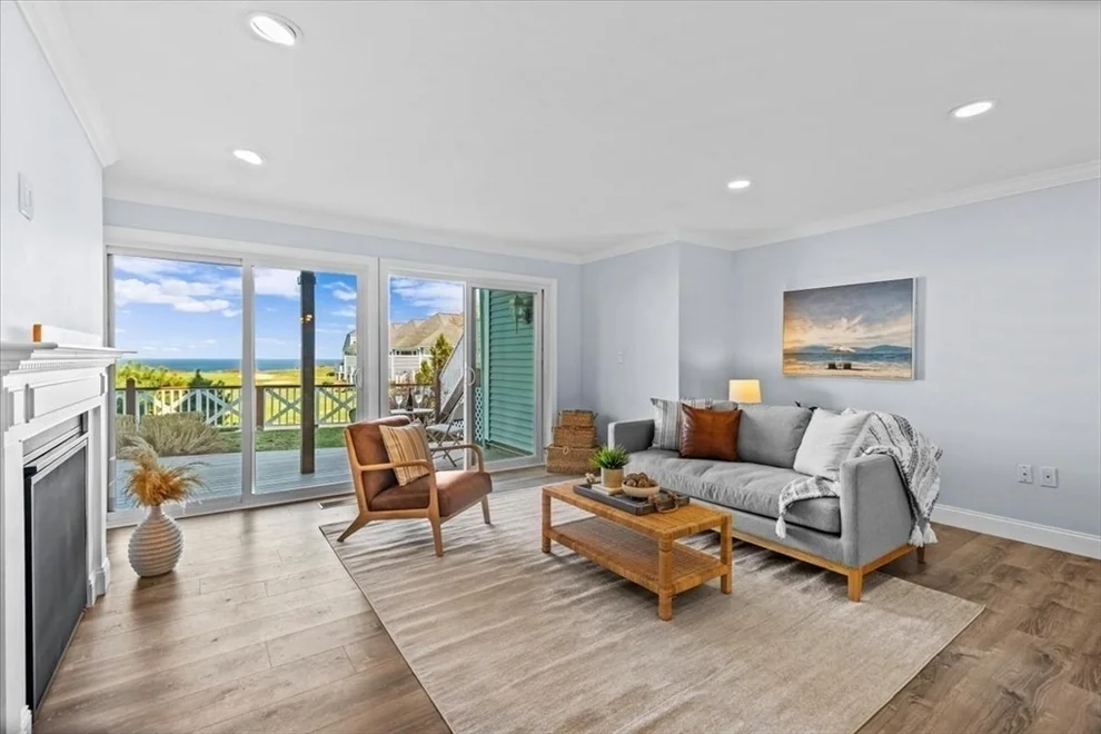 Unit for sale at 6 Seacliff Drive, Plymouth, MA 02360