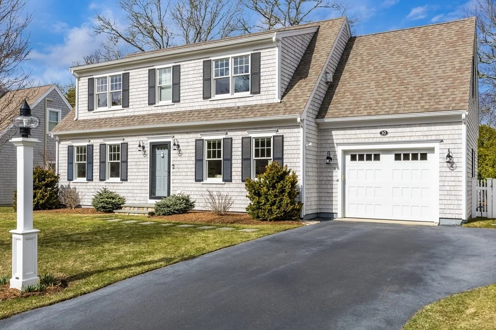 Unit for sale at 10 Darby Way, Barnstable, MA 02655