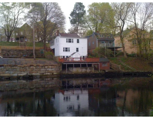 Unit for sale at 26 Turkey Shore Rd, Ipswich, MA 01938
