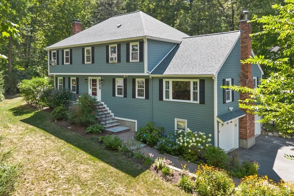Unit for sale at 16 Silver Hill Rd, Acton, MA 01720
