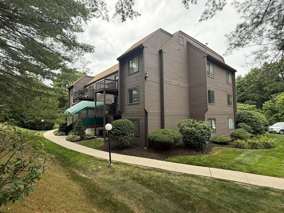 Unit for sale at 200 Colonial Dr, Ipswich, MA 01938