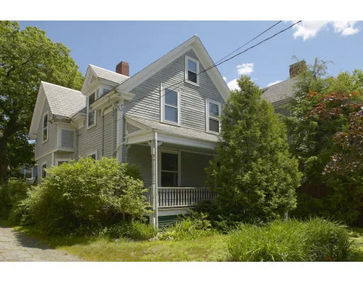Unit for sale at 6 Howland Street, Cambridge, MA 02138