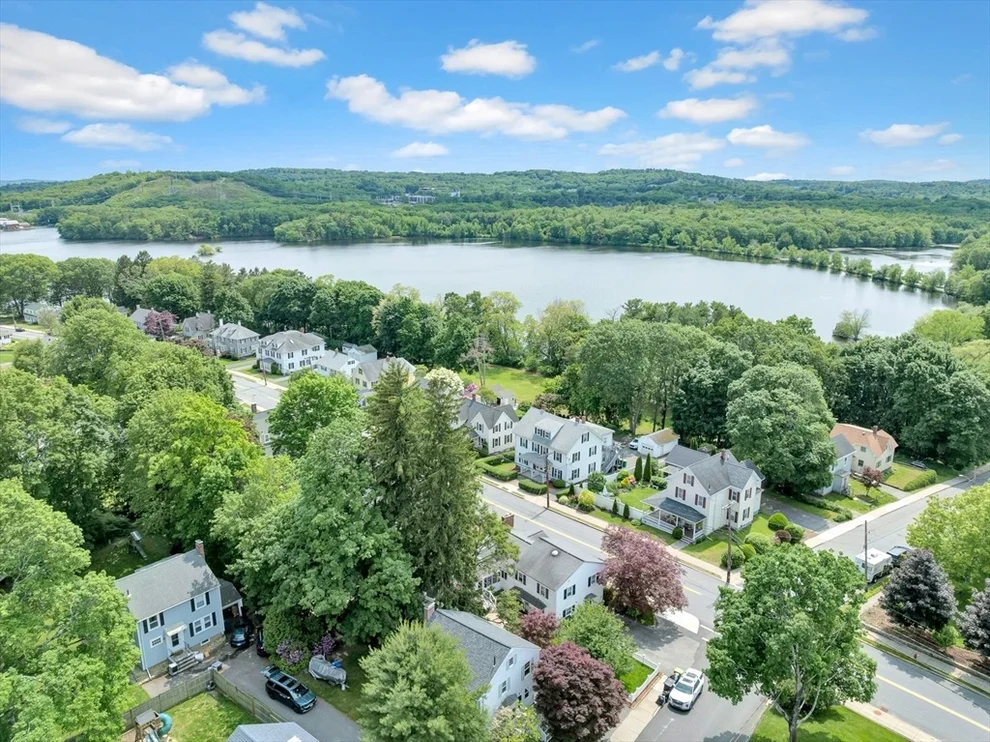 Unit for sale at 46 Arlington Rd, Woburn, MA 01801