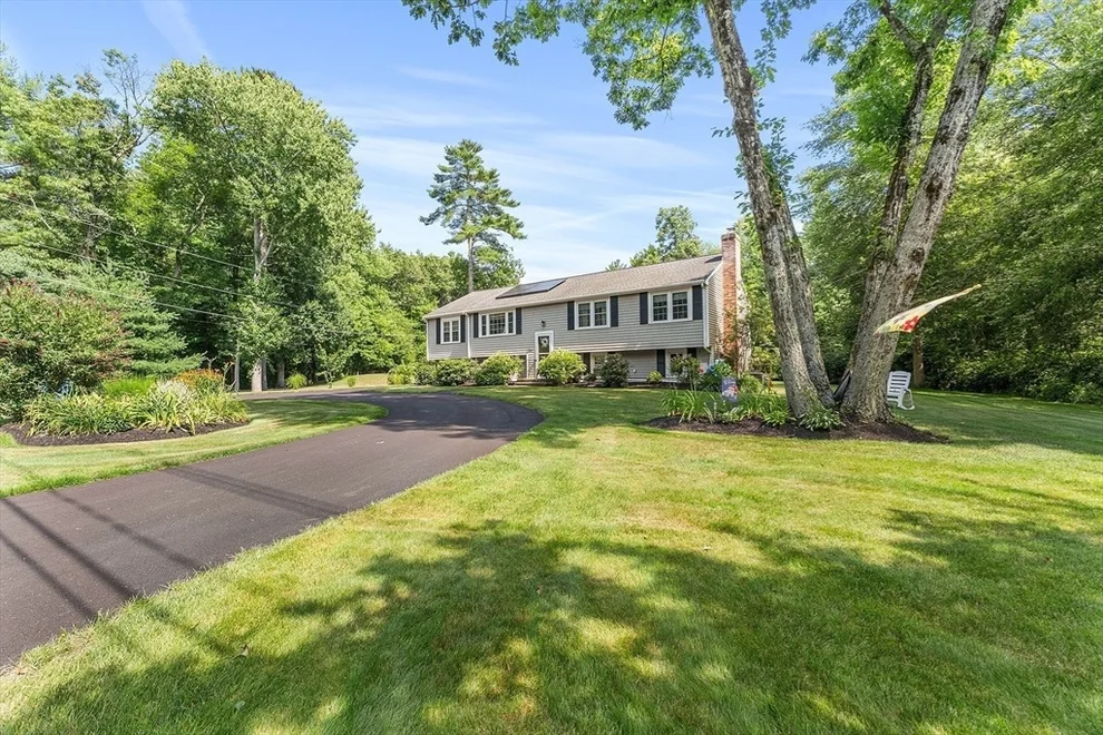 Unit for sale at 841 Union St, East Bridgewater, MA 02333