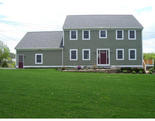 Unit for sale at 173 Water, Danvers, MA 01923