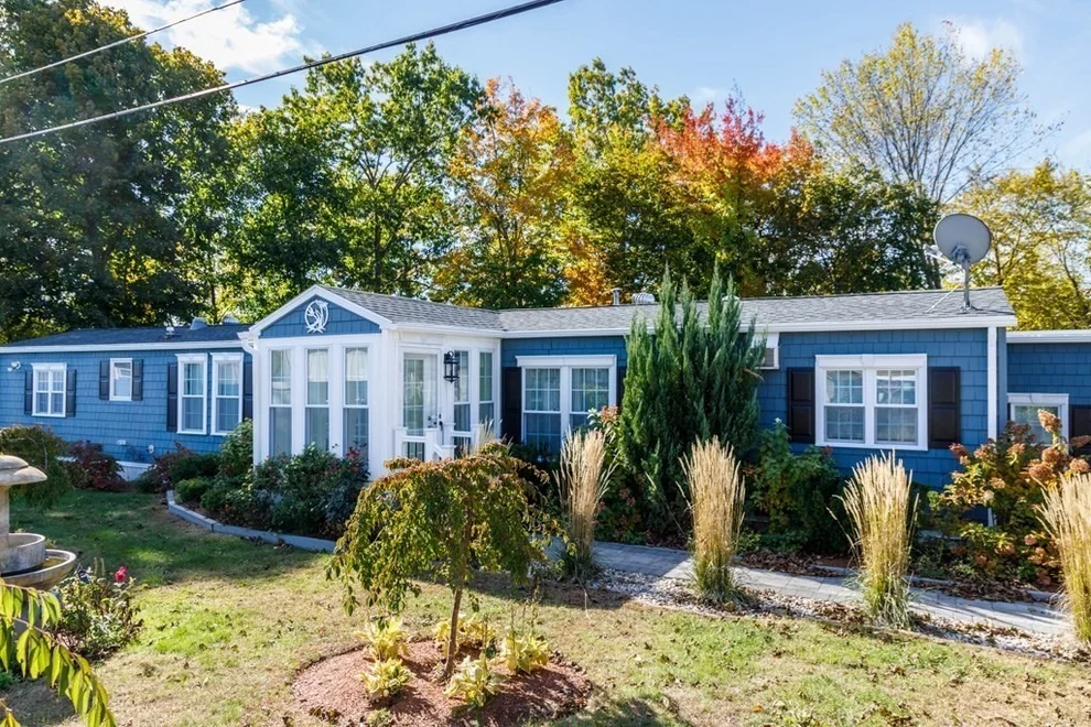 Unit for sale at 276 Lunenburg Street, Fitchburg, MA 01420