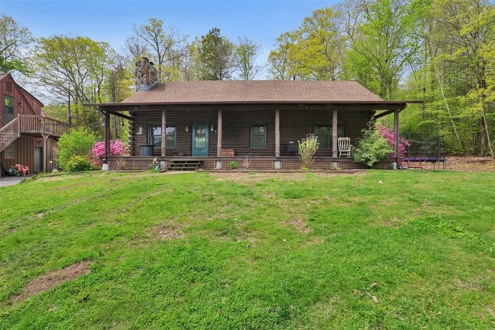 Unit for sale at 41 Woronoco Rd, Blandford, MA 01008