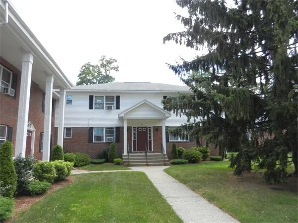 55 Colonial Circle