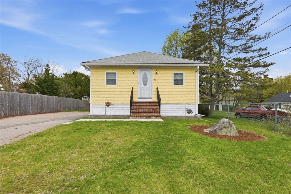 Unit for sale at 28 Rosina Rd, Weymouth, MA 02189