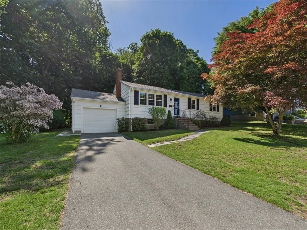 Unit for sale at 121 Prospect St, Canton, MA 02021