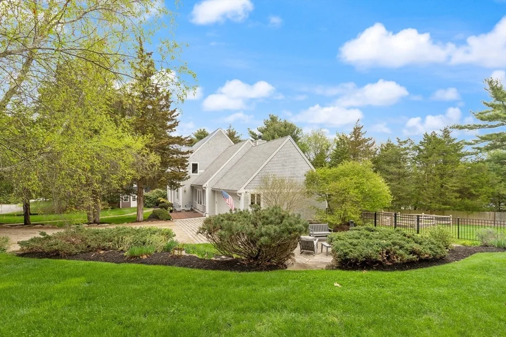 Unit for sale at 7 Essex Reach Road, Essex, MA 01929