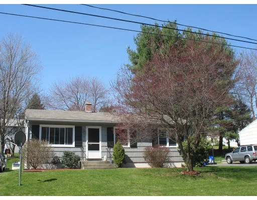 Unit for sale at 52 Pinecrest Dr, Springfield, MA 01118