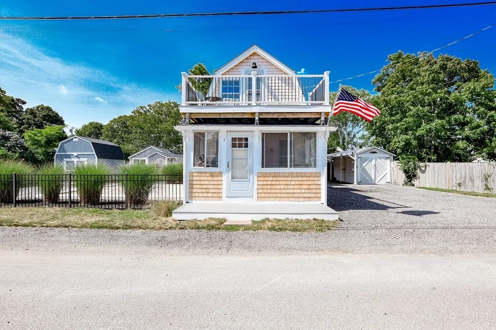 Unit for sale at 7 Bungalow Ln, Wareham, MA 02532
