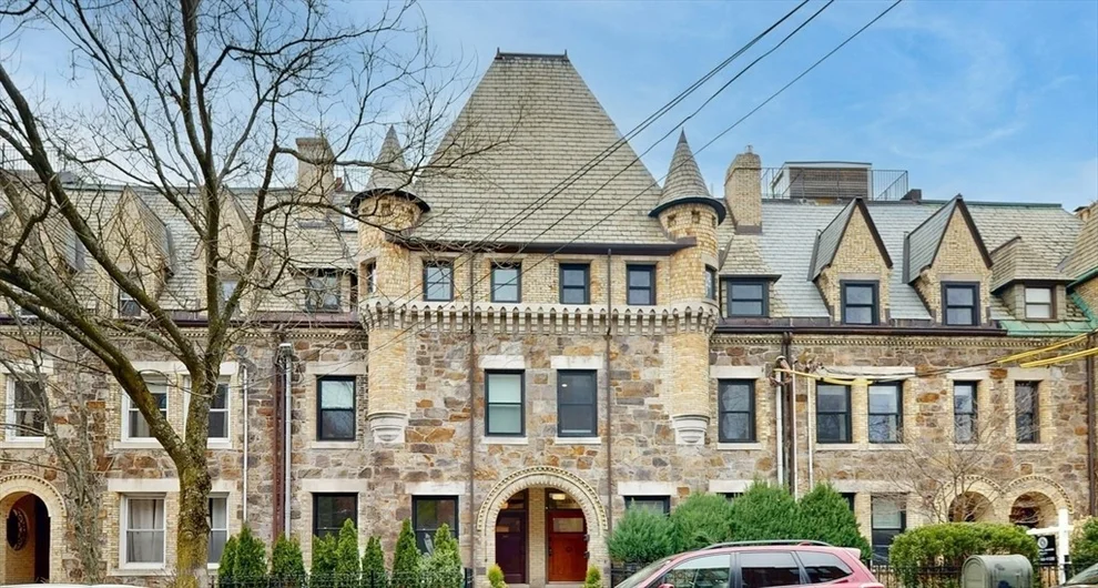 Unit for sale at 322 Tappan St, Brookline, MA 02445
