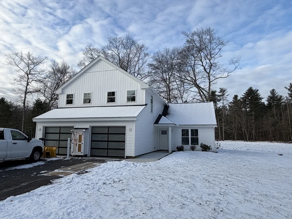 Unit for sale at 2 Barracks Road, Hudson, MA 01749