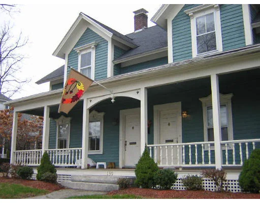 Unit for sale at 139 N Main St, Uxbridge, MA 01569