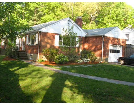 Unit for sale at 20 Oak Knoll, Arlington, MA 02476