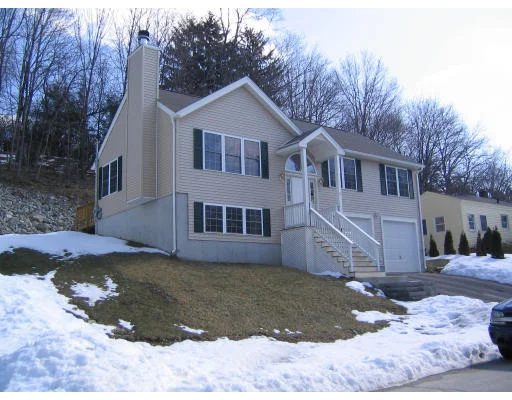 Unit for sale at 12 Sherwood Rd, Worcester, MA 01602