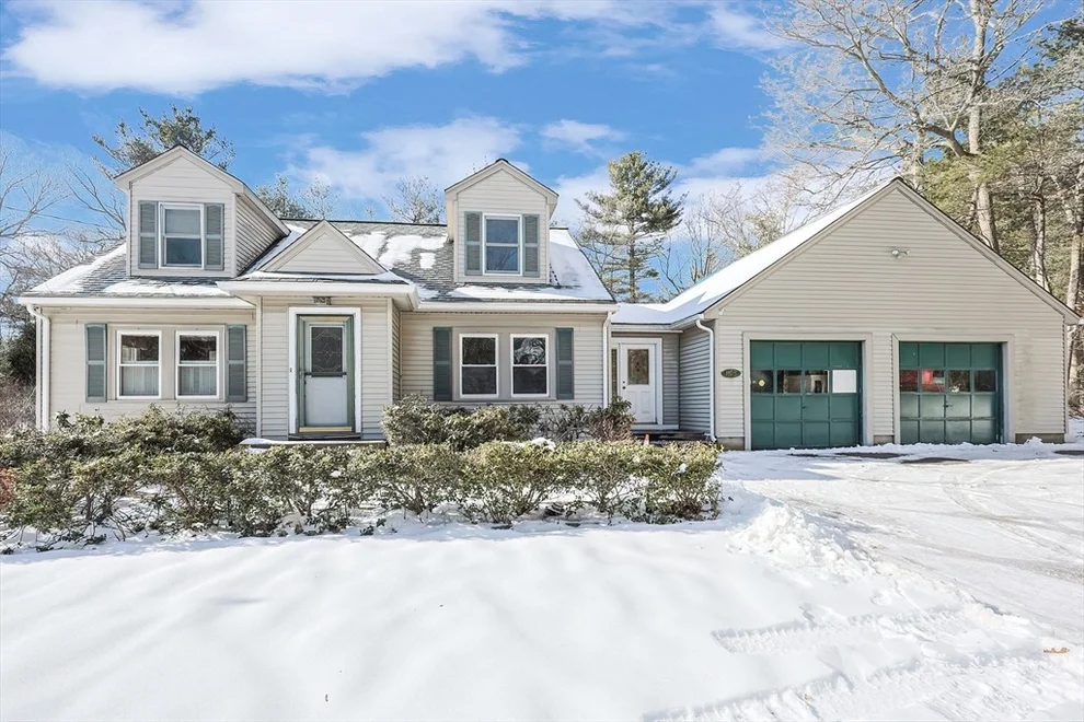 Unit for sale at 1105 Washington St, Walpole, MA 02081