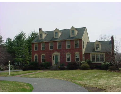 Unit for sale at 282 Belknap Road, Framingham, MA 01701