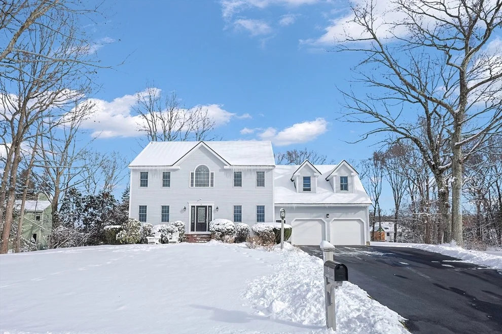Unit for sale at 6 Yankee Ln, Ashland, MA 01721