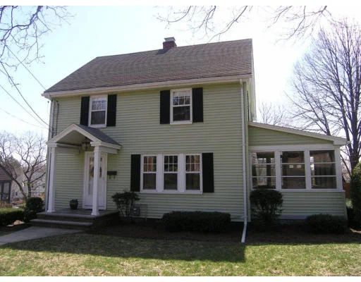 Unit for sale at 16 West Street, Woburn, MA 01801