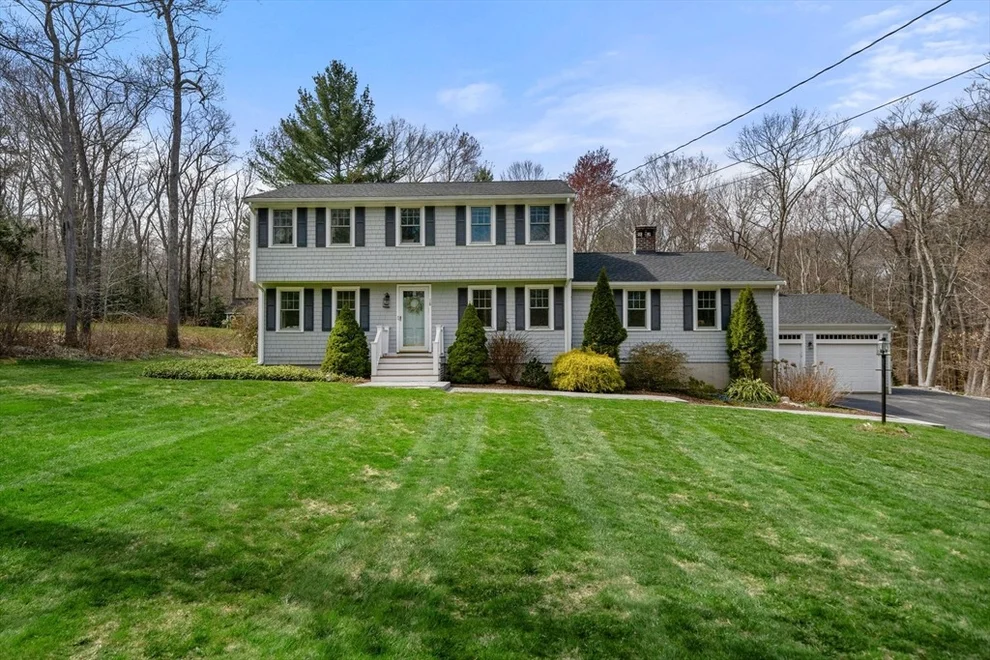 Unit for sale at 18 Black Pond Hill Rd, Norwell, MA 02061