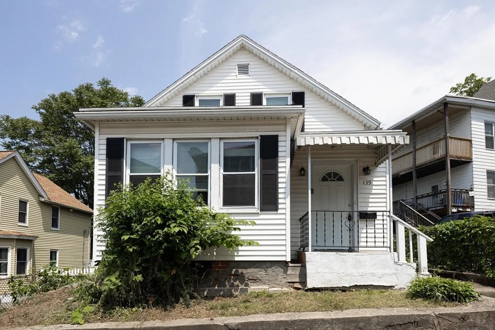 Unit for sale at 139 Endicott Street, Worcester, MA 01610