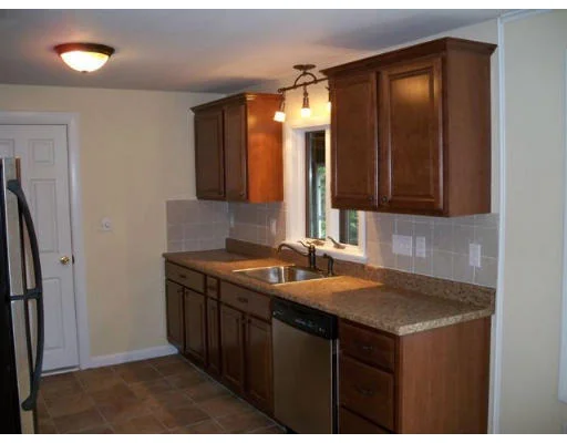 Unit for sale at 16 Wilmont Rd, Framingham, MA 01701