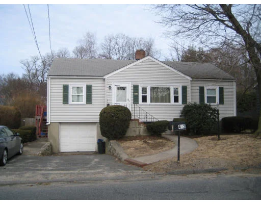 Unit for sale at 432 Salem Street, Woburn, MA 01801