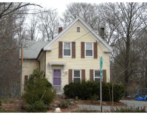 Unit for sale at 221 South St, Holbrook, MA 02343