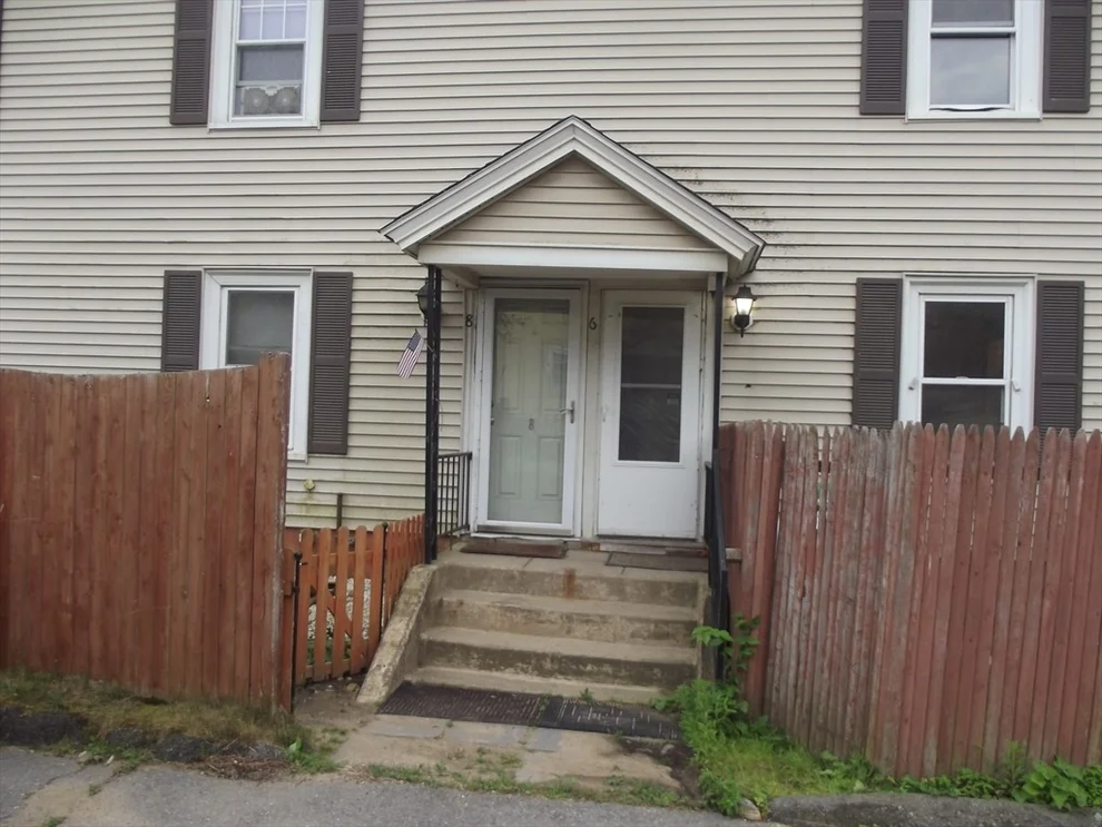 Unit for sale at 6 Elm St, Barre, MA 01005