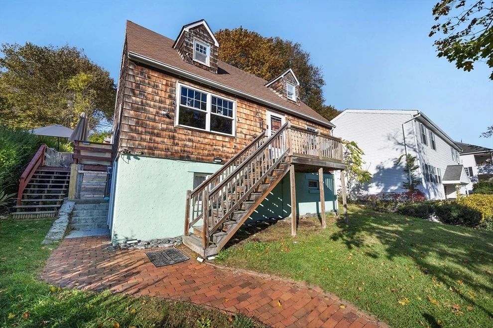 Unit for sale at 10 Ellsmere St, Worcester, MA 01604