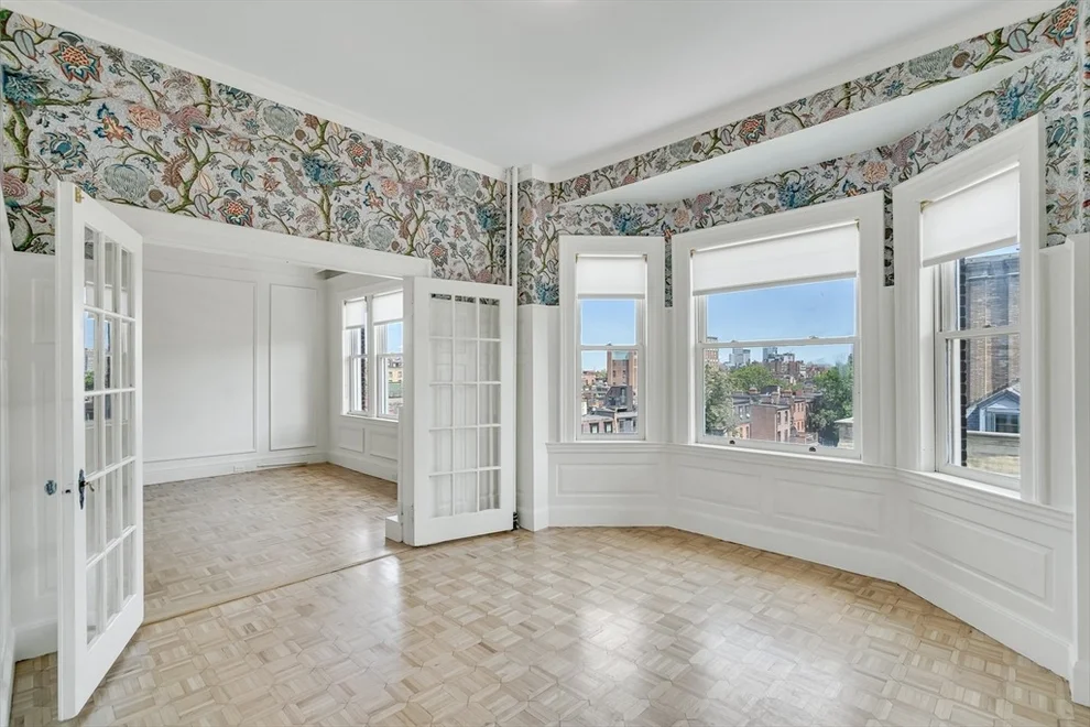 Unit for sale at 311 Commonwealth Ave, Boston, MA 02115