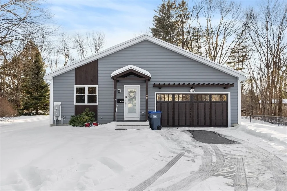 Unit for sale at 88 West St, Winchendon, MA 01475