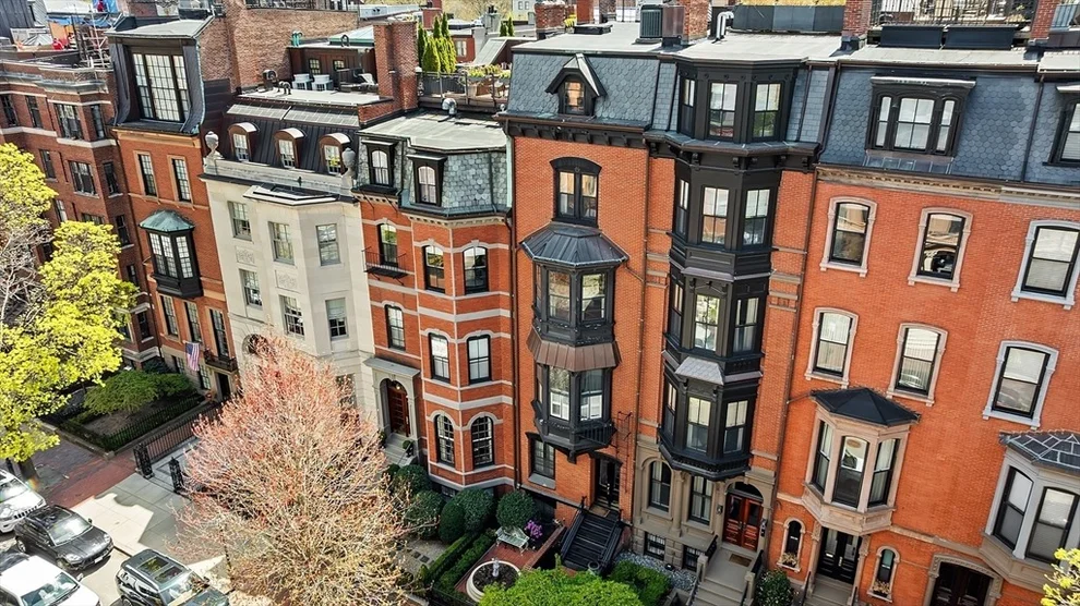 Unit for sale at 14 Marlborough St, Boston, MA 02116