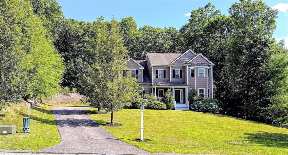 Unit for sale at 53 Ridge Rd, Wrentham, MA 02093
