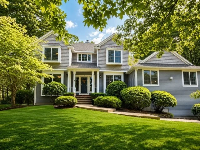 Unit for sale at 4 Burnham Dr, North Reading, MA 01864