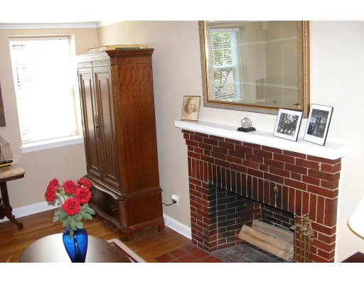 Unit for sale at 39 Commonwealth Ave, Newton, MA 02467