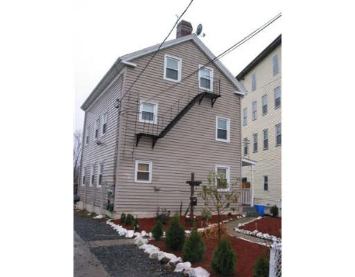 Unit for sale at 102 Lincoln, Woonsocket, RI 02895