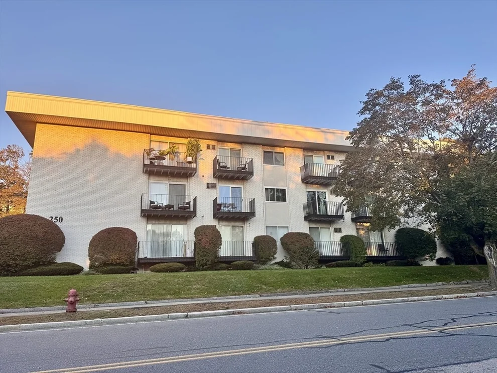 Unit for sale at 250 Nesmith St, Lowell, MA 01852