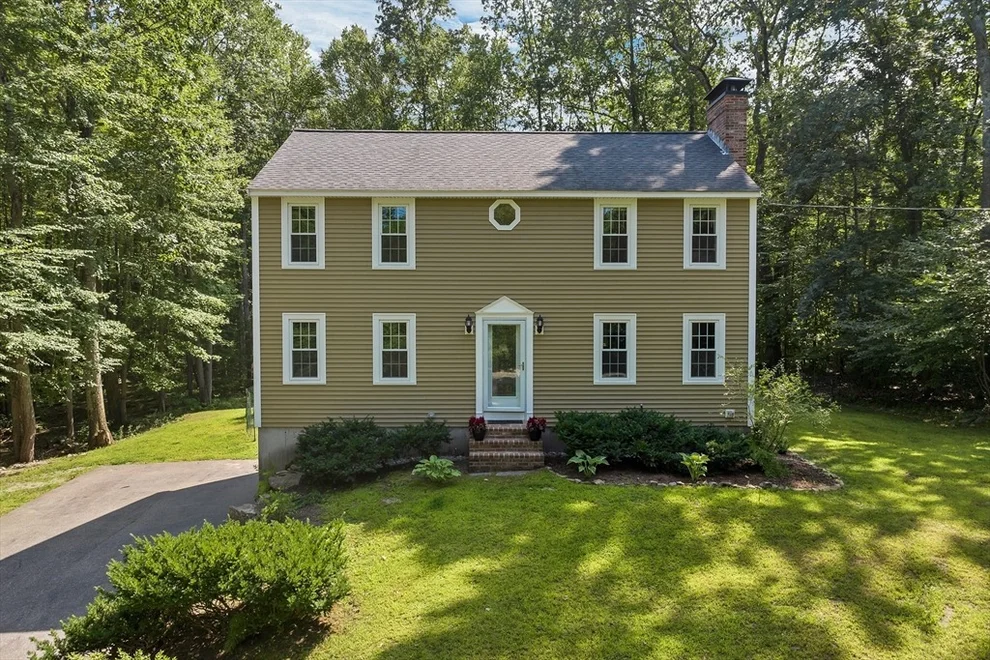 Unit for sale at 30 Lexington Drive, Hampstead, NH 03841