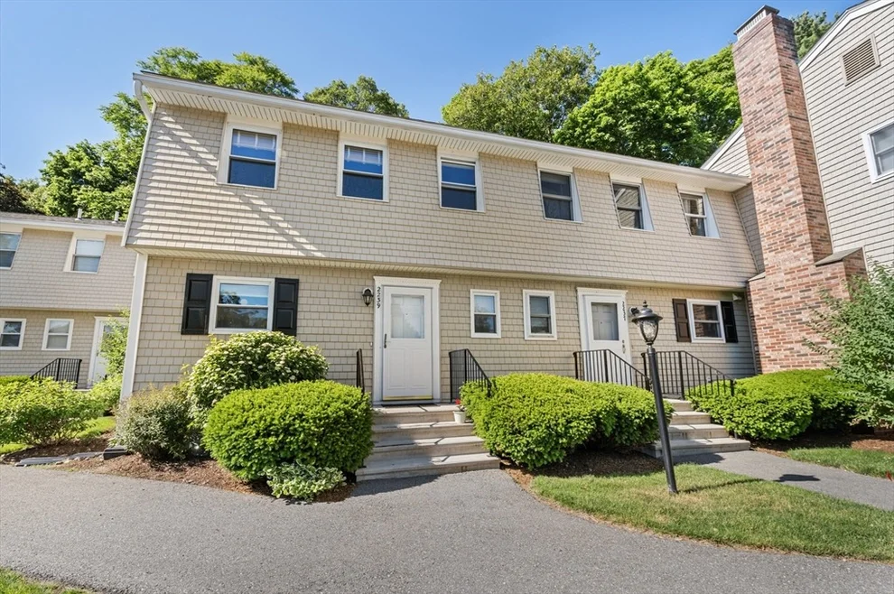 Unit for sale at 2239 Commonwealth Ave, Newton, MA 02466
