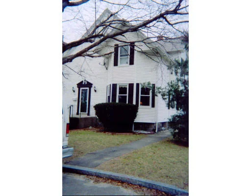 Unit for sale at 33 Bedford Ave, Worcester, MA 01604