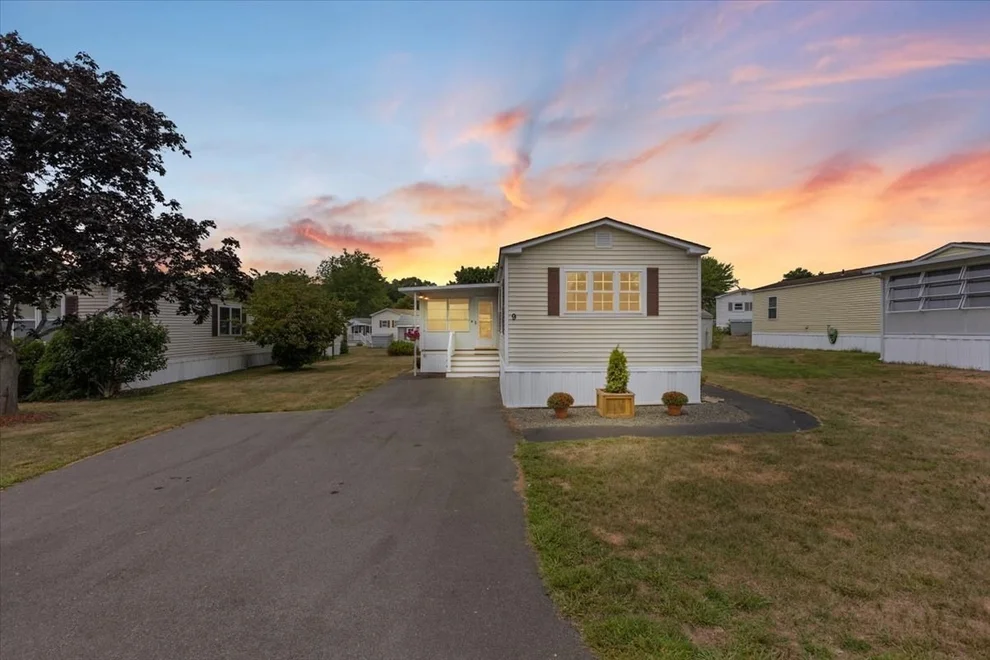 Unit for sale at 9 Puritan Rd, Taunton, MA 02780