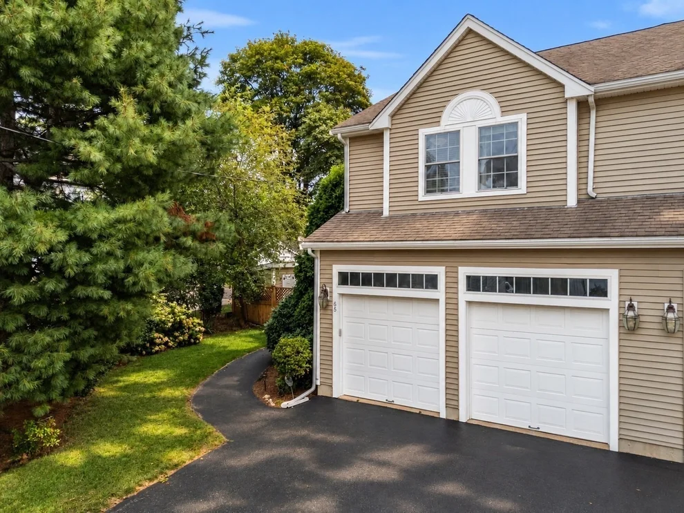 Unit for sale at 65 Crescent Rd, Needham, MA 02494