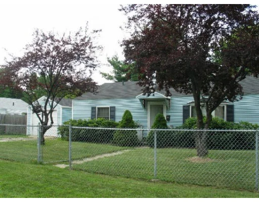 Unit for sale at 52 Vadnais St, Springfield, MA 01104