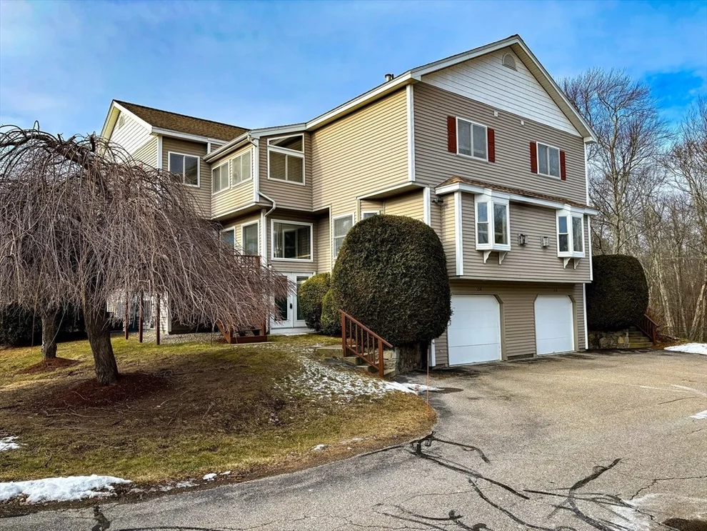 Unit for sale at 158 Algonquin Trail, Ashland, MA 01721