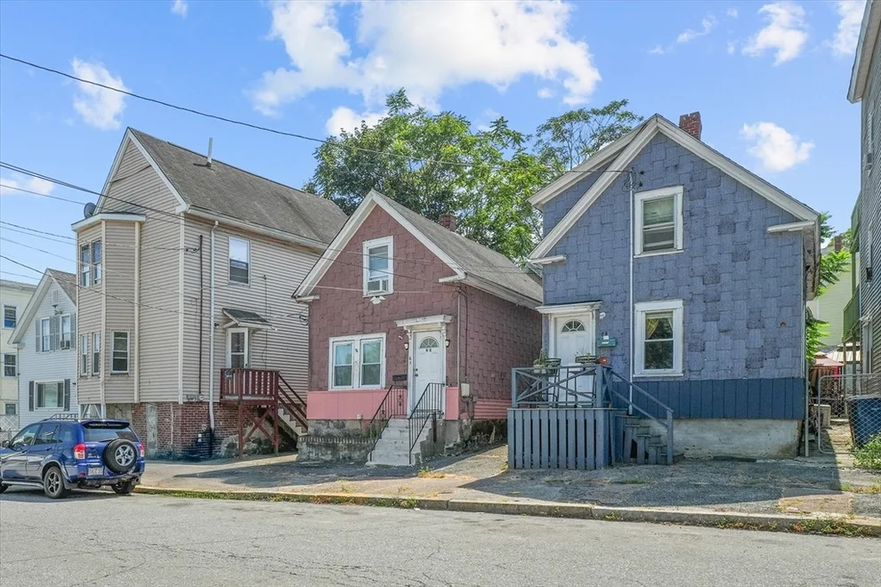 Unit for sale at 58-64 Railroad St, Lawrence, MA 01841